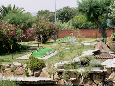 minigolf camping El Delfin Verde