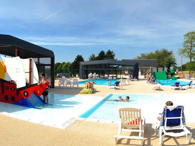 Kinderbad camping Chateau de Drancourt