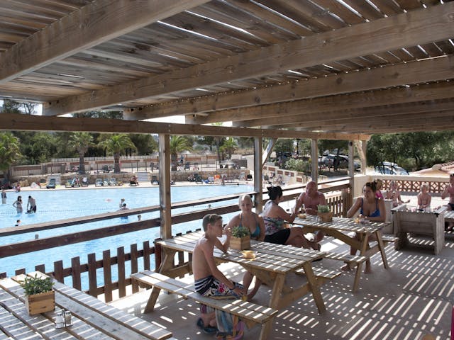 Terras camping RCN Domaine de la Noguiere