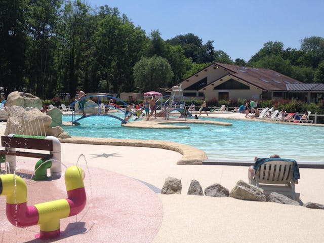 Zwembad camping Val de Bonnal
