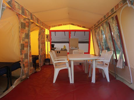 Voorbeeld interieur Bungalowtent Rent-a-Tent