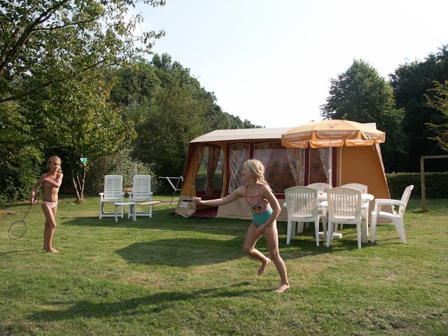 Voorbeeld Bungalowtent Red