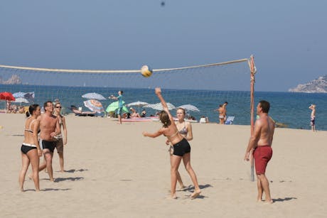 Beachvolleybal strand camping El Delfin Verde