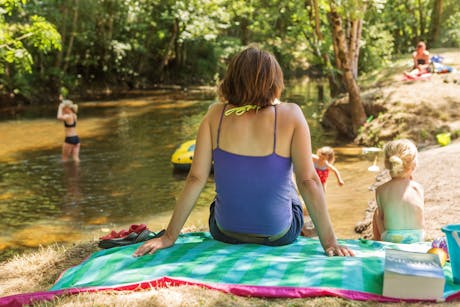 Camping aan rivier Gorges du Chambon