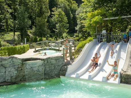 Camping Domaine de Chalain glijbanen