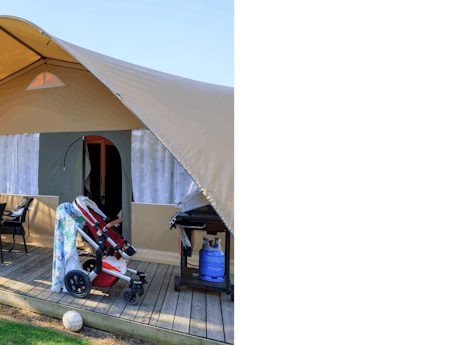 Camping Grand Lodgetent camping de Pekelinge
