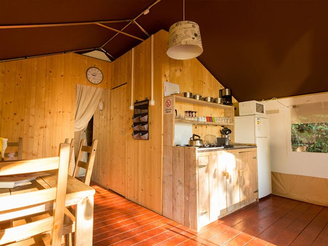 Safaritent Ecru Woonkamer