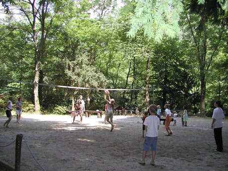 Camping Valle Romantica volleybal