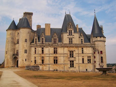 Rochefoucauld kasteel foto Pixaby 