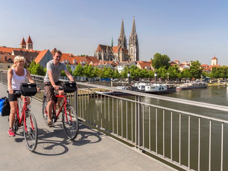 Altmühltal Radweg Duitsland fietsers op brug