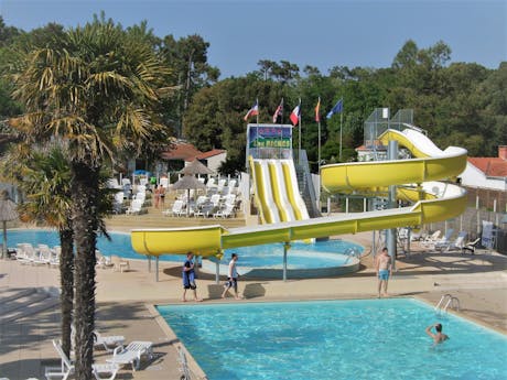 Waterglijbaan camping Les Biches