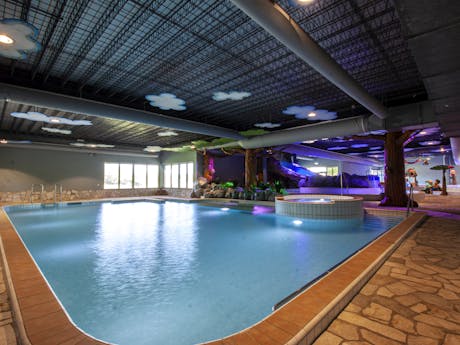 Camping BreeBronne zwembad