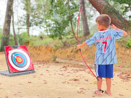 Les Charmes - Boogschieten