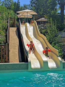 Les Charmes - glijbaan