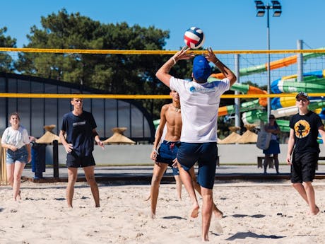 Camping Medoc Plage volleybal