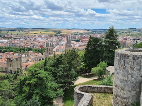 Uitzicht over Burgos Spanje Camino Frances
