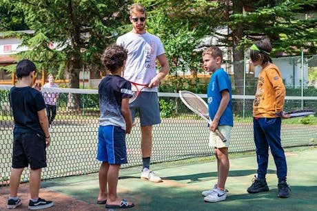 Camping Due Laghi Family Village - tennis