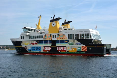 Ferry to Aeroe