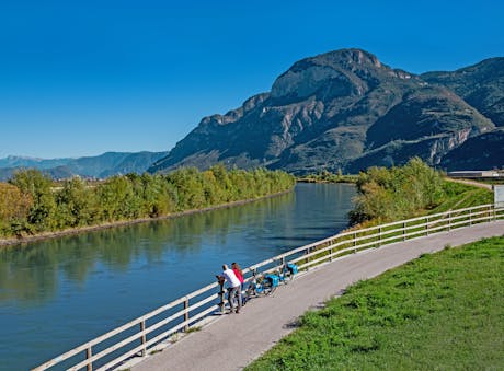 Etsch Radweg Salurn  © Donau Touristik