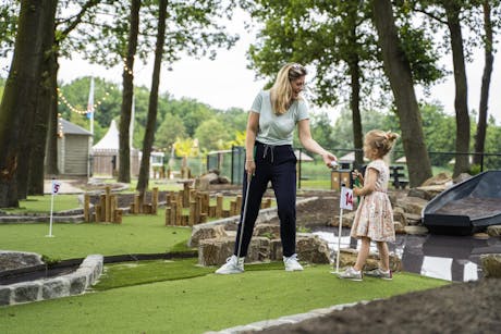 Camping BreeBronne - minigolf