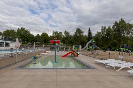 Camping Bertrix - kinderbad