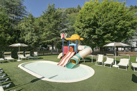 Camping Due Laghi family Village - glijbaan