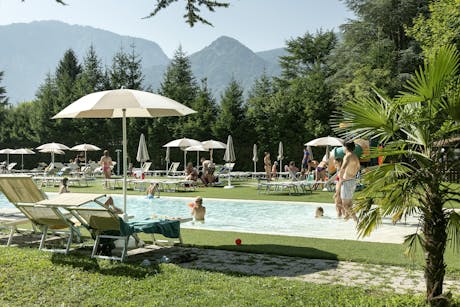 Camping Due Laghi family Village - zwembad