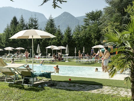 Camping Due Laghi family Village - zwembad